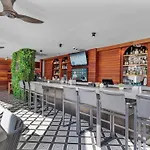 Mvr - Miami-S #1 Stay - 11K Reviews